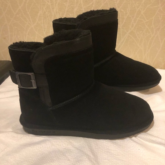 BearPaw Black Leather Suede Winter Boots - Picture 3 of 10